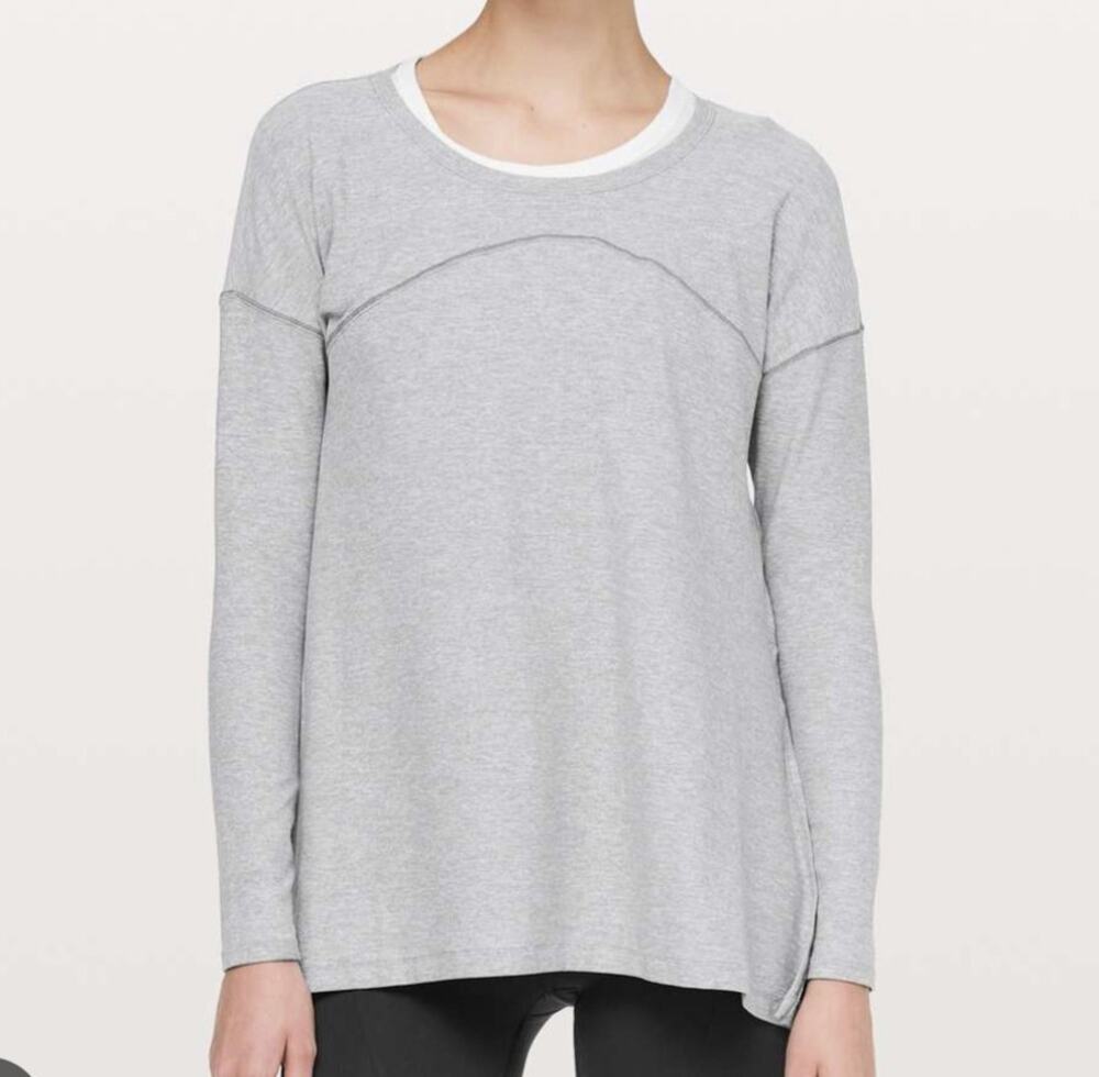 Lululemon Sz 8 Hot Unwind Long Sleeve Shirt Side Slit Heathered Gray Tunic Women